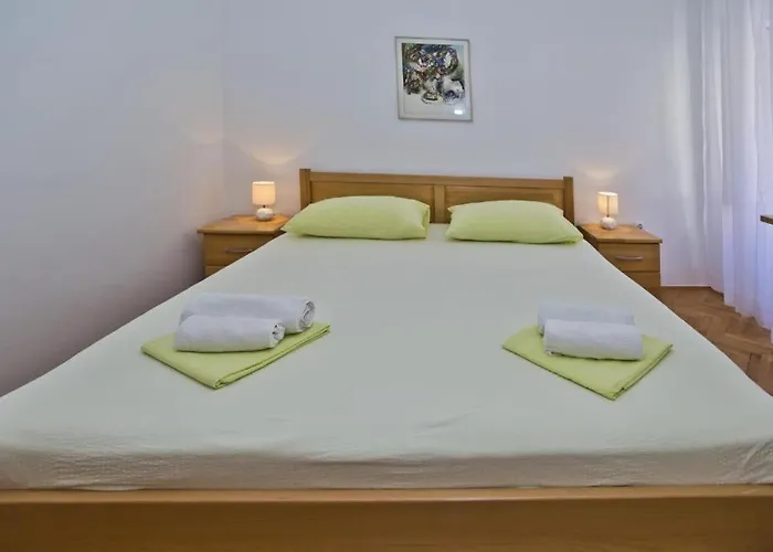 Maria Paula Old Town Hvar Apartamento *