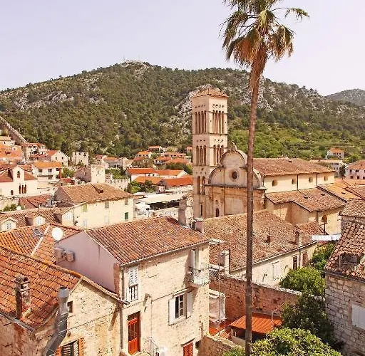 Maria Paula Old Town Hvar