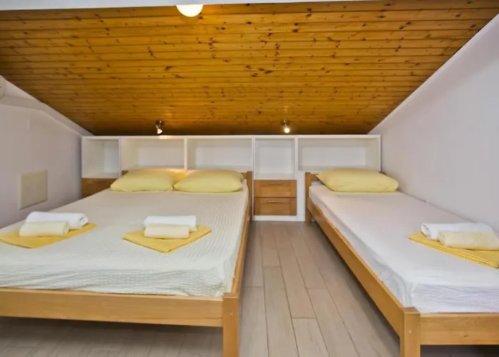 Maria Paula Old Town Hvar Apartman *