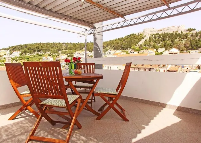 Maria Paula Old Town Hvar *