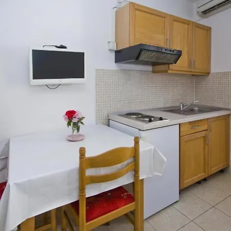 Maria Paula Old Town Hvar 公寓 *