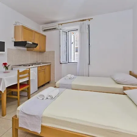 Maria Paula Old Town Hvar * 赫瓦尔