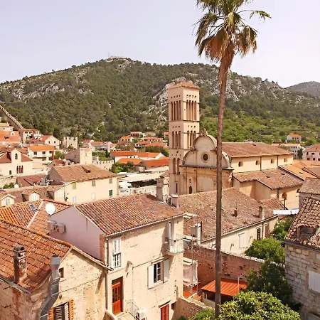 Maria Paula Old Town Hvar * 赫瓦尔