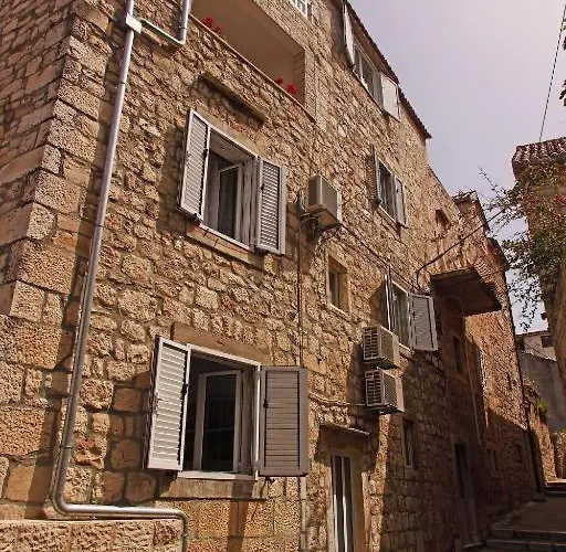 Maria Paula Old Town Hvar Apartment Hvar Town