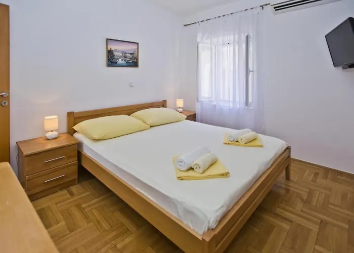 Apartment Maria Paula Old Town Hvar